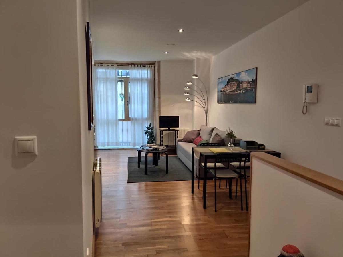 Wanderlust Maria Pita Apartment A Coruna Bagian luar foto