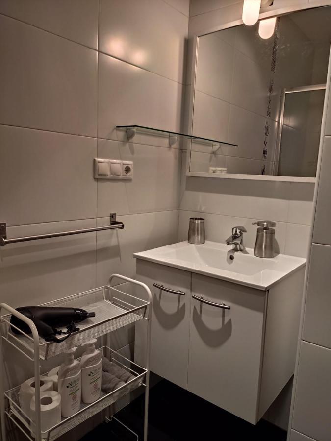 Wanderlust Maria Pita Apartment A Coruna Bagian luar foto